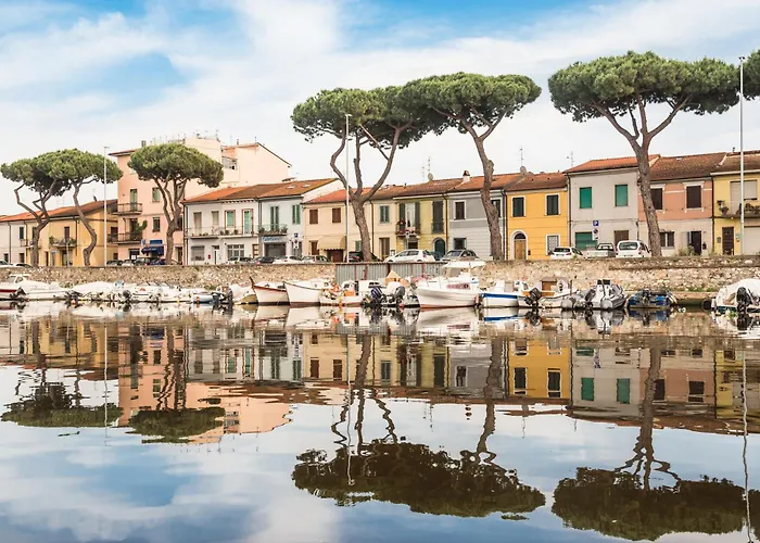 Annamaria's House Beachfront - Happy Apartment Viareggio