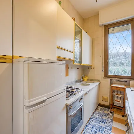 Annamaria's House 200m From Sea - Happy Apartament Viareggio