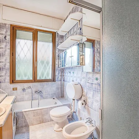 Annamaria's House Beachfront - Happy Apartament