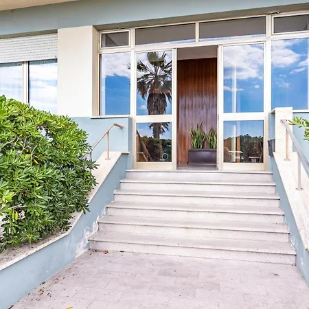 Annamaria's House Beachfront - Happy