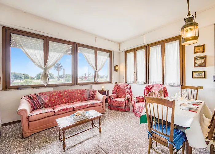 Annamaria's House Beachfront - Happy